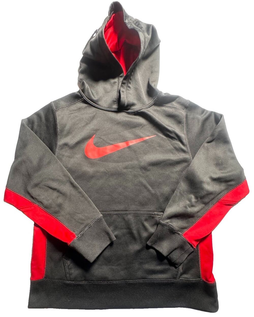 Nike Therma-FIT Youth Medium Black Red Pullover Hoodie Swoosh Athletic